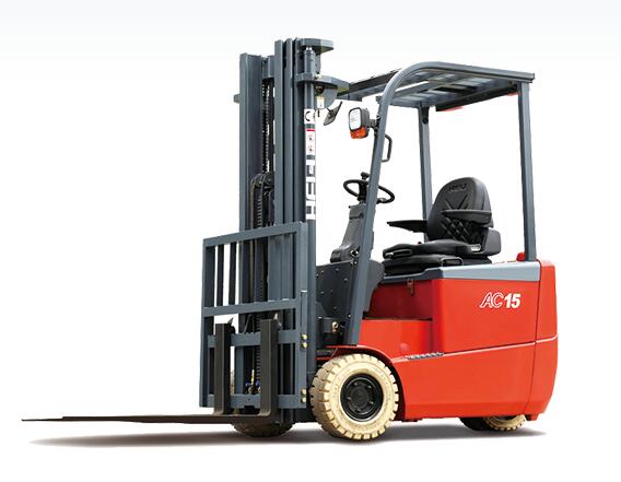 北京叉車出租叉車作業(yè)注意事項(xiàng)